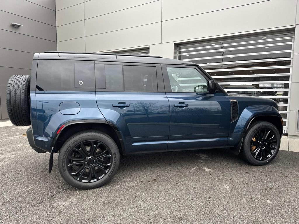 New 2026 Land Rover Defender 110 image 6