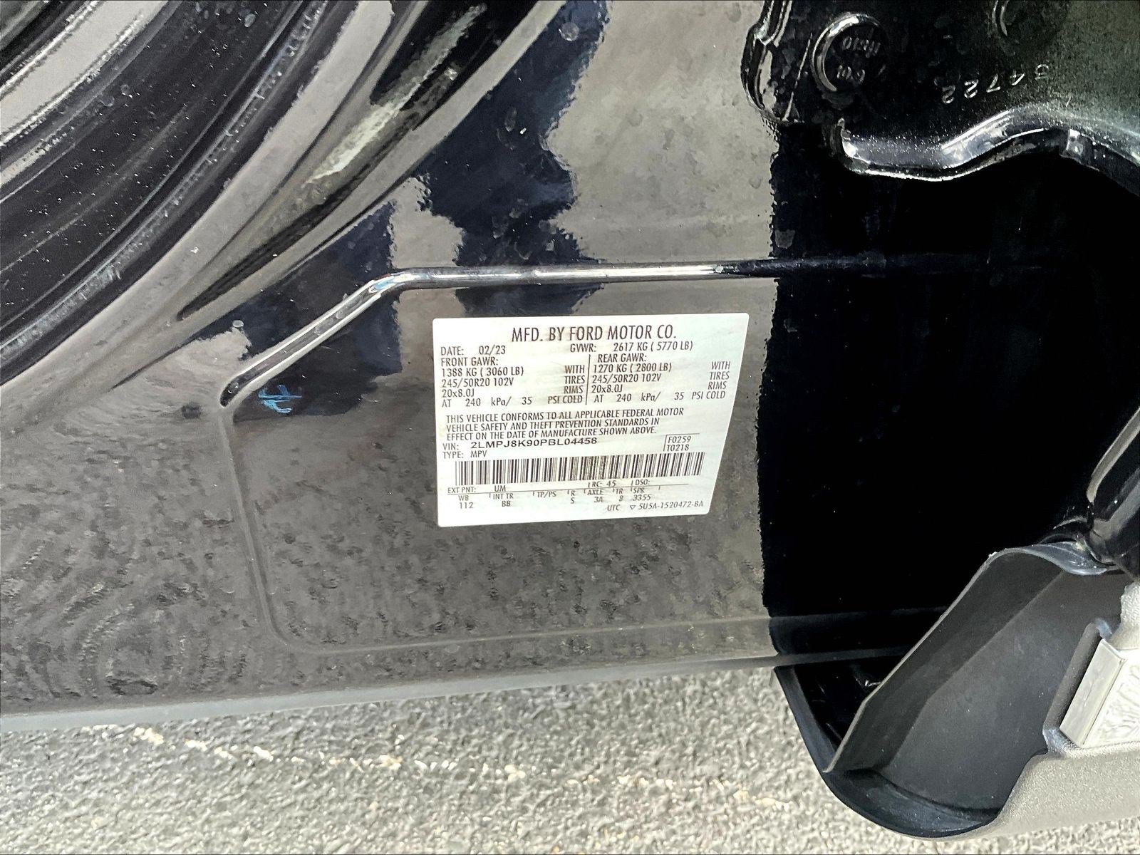 Used 2023 Lincoln Nautilus Reserve AWD/4WD image 19