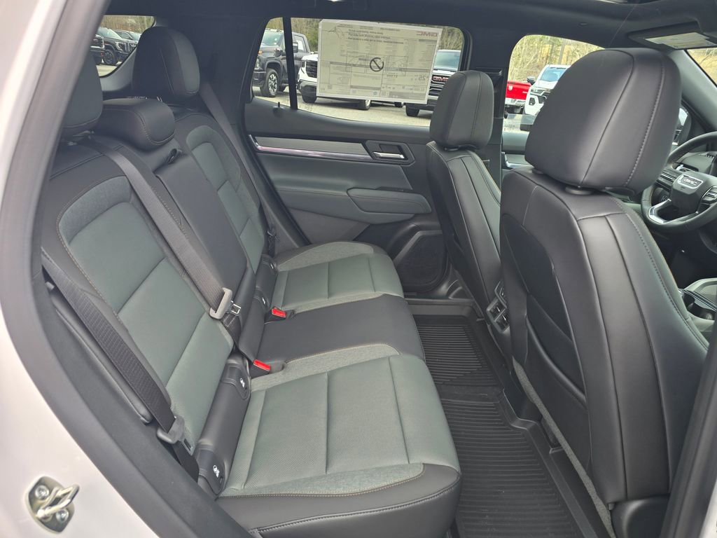 New 2026 GMC Terrain AT4 w/ Convenience Package III image 26