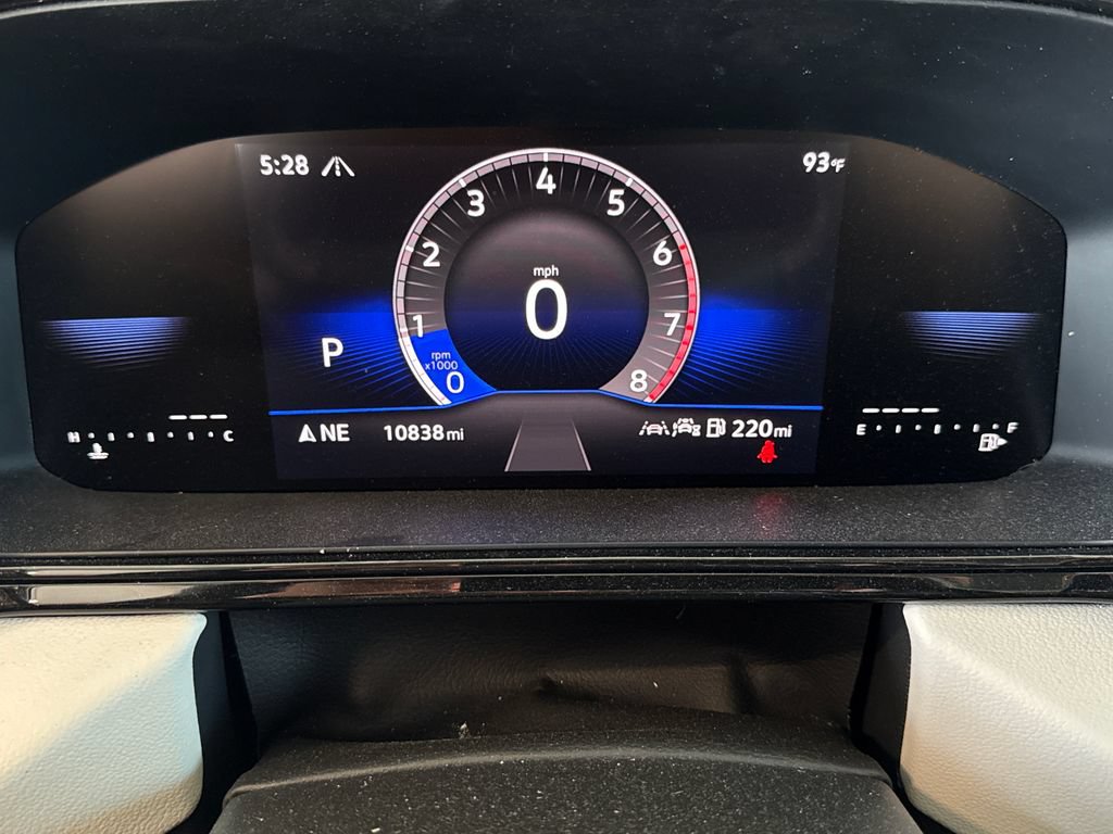 Certified 2025 Volkswagen Taos S AWD/4WD image 4