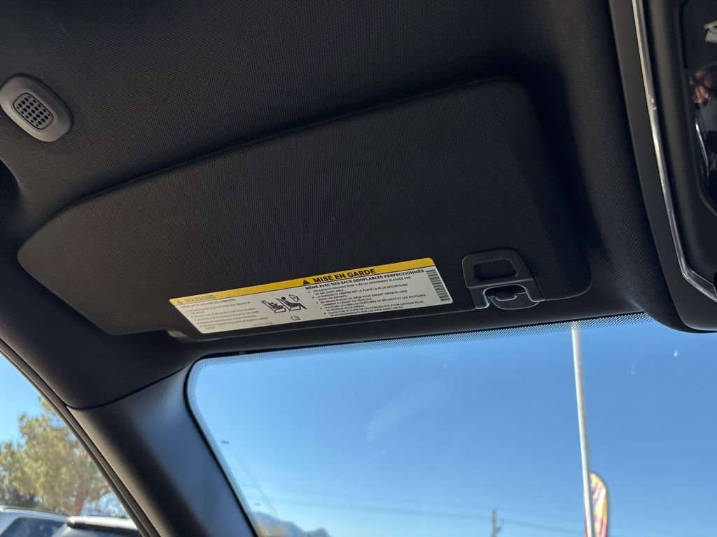 New 2026 Jeep Grand Cherokee Altitude AWD/4WD image 37