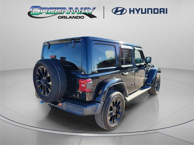 Used 2022 Jeep Wrangler Unlimited Sahara image 4