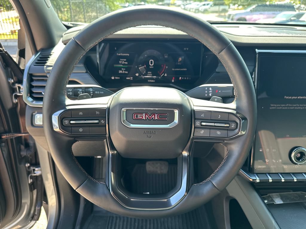 Used 2026 GMC Acadia AT4 w/ Luxury Package AWD/4WD image 22