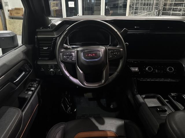 Used 2025 GMC Sierra 2500 AT4 image 16