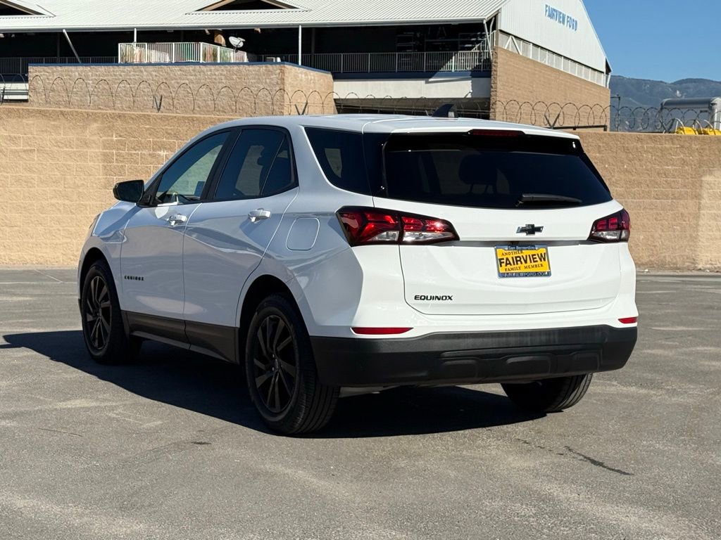 Used 2023 Chevrolet Equinox LS w/ LS Convenience Package image 5