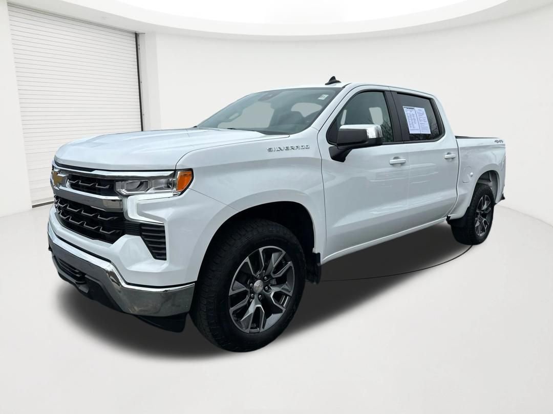 Certified 2022 Chevrolet Silverado 1500 LT AWD/4WD image 1