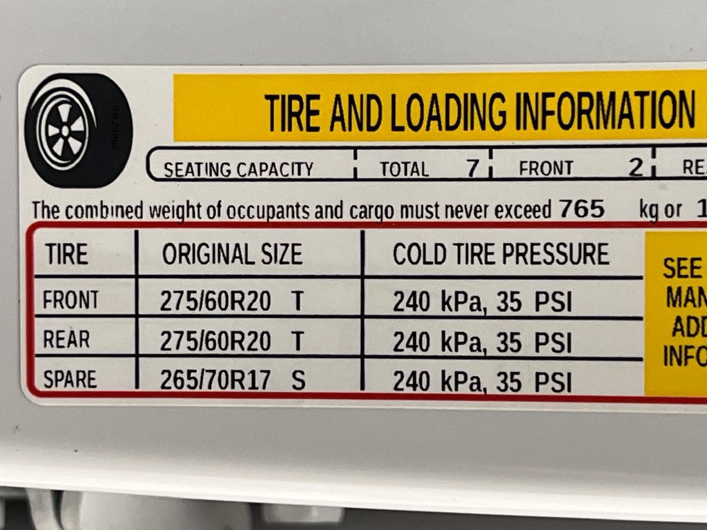 Used 2024 Chevrolet Tahoe Premier AWD/4WD image 78