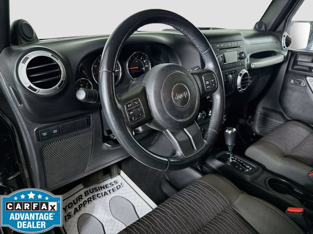 Used 2012 Jeep Wrangler Rubicon w/ PWR Convenience Group AWD/4WD image 9