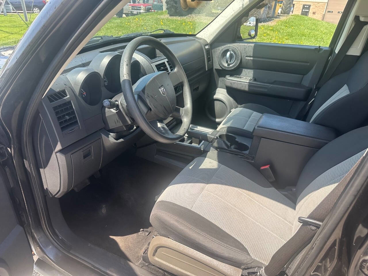 Used 2009 Dodge Nitro SE AWD/4WD image 15