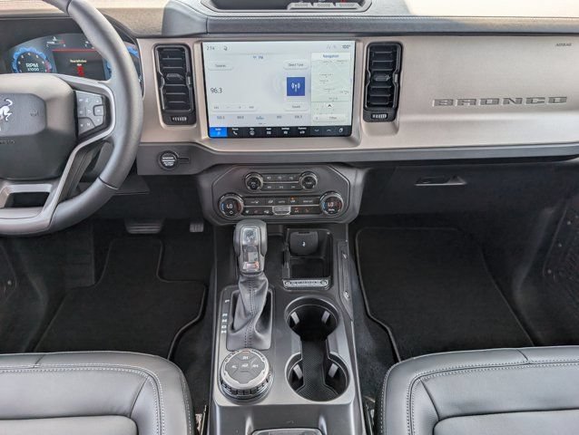 New 2026 Ford Bronco Outer Banks AWD/4WD image 7