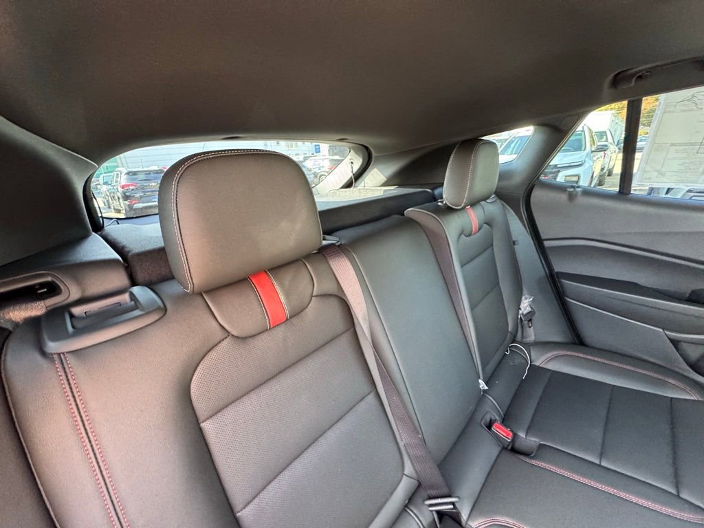 New 2026 Chevrolet Trax RS w/ Sunroof Package image 23