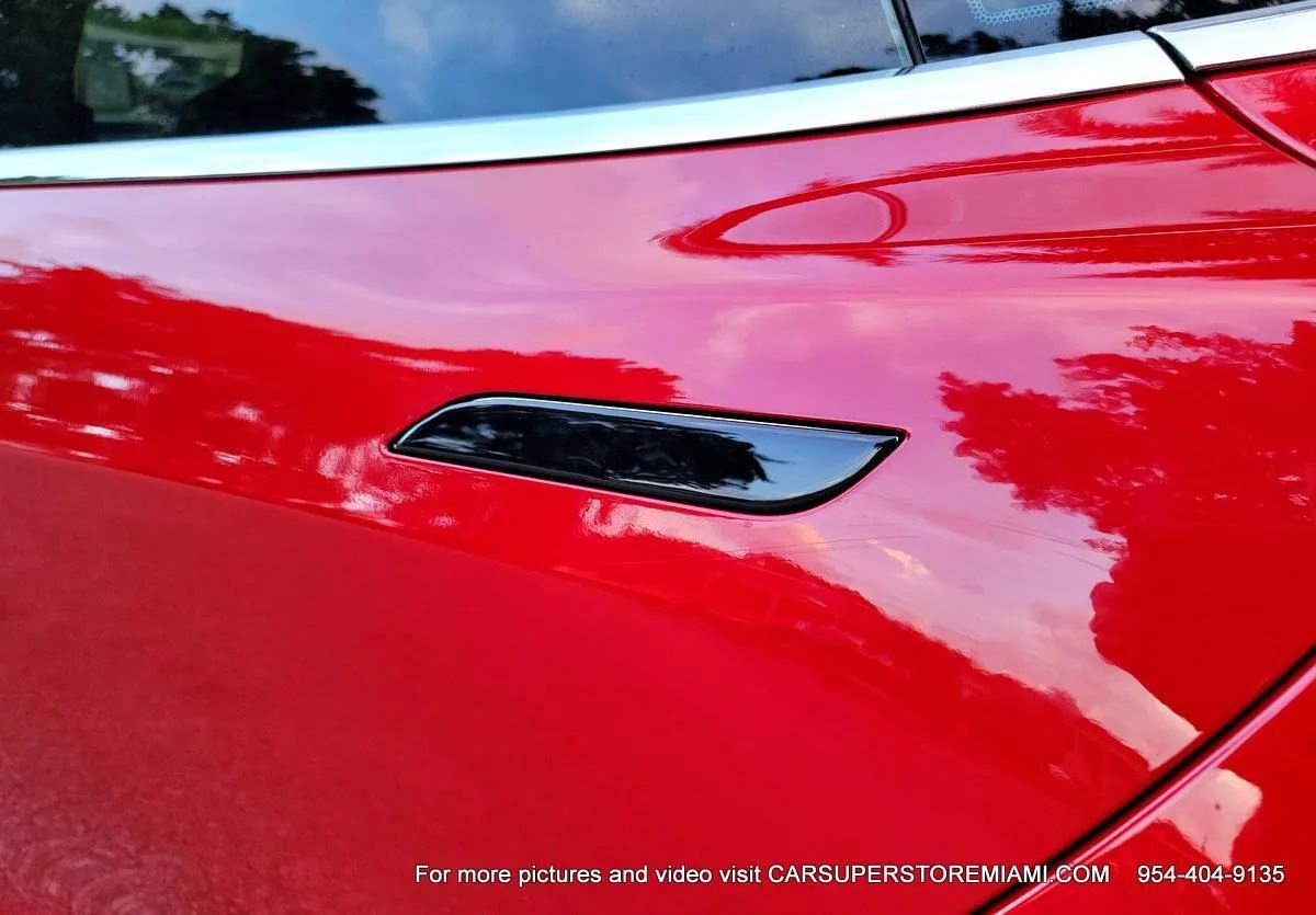 Used 2016 Tesla Model S 70D AWD/4WD image 57