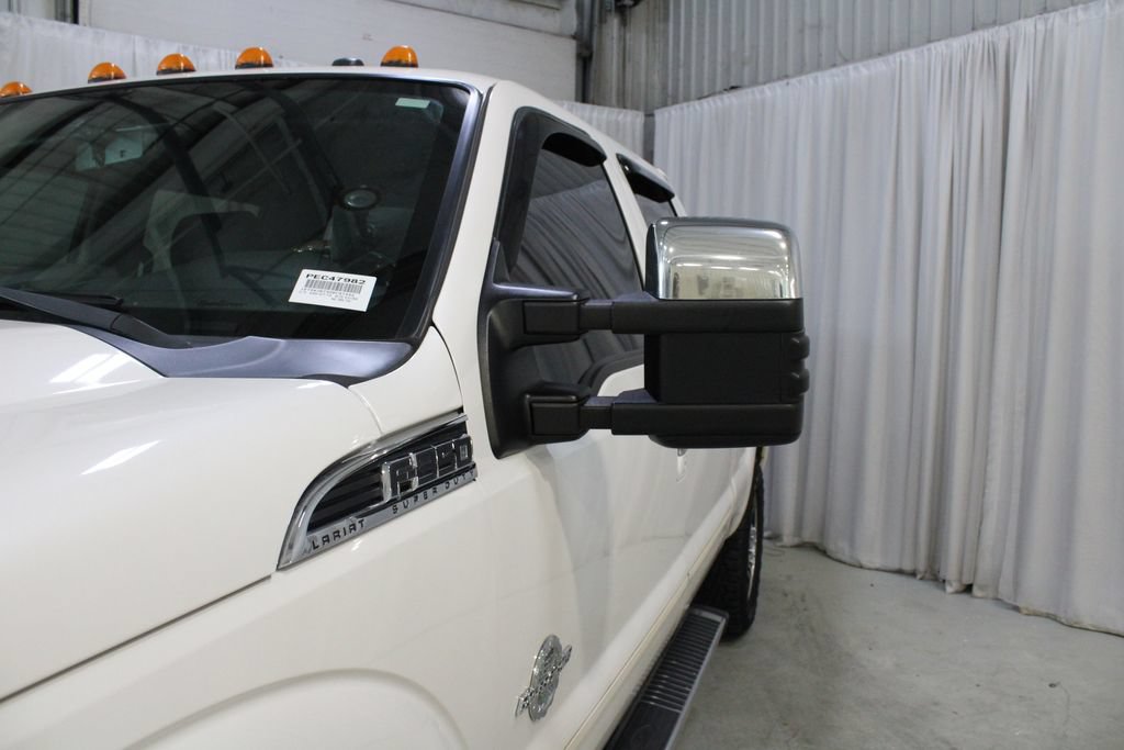 Used 2016 Ford F350 Platinum w/ Platinum Package AWD/4WD image 32