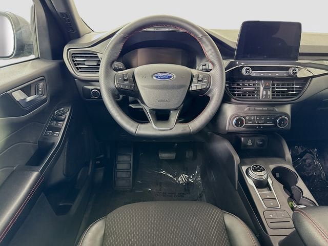 Used 2025 Ford Escape ST-Line FWD image 20