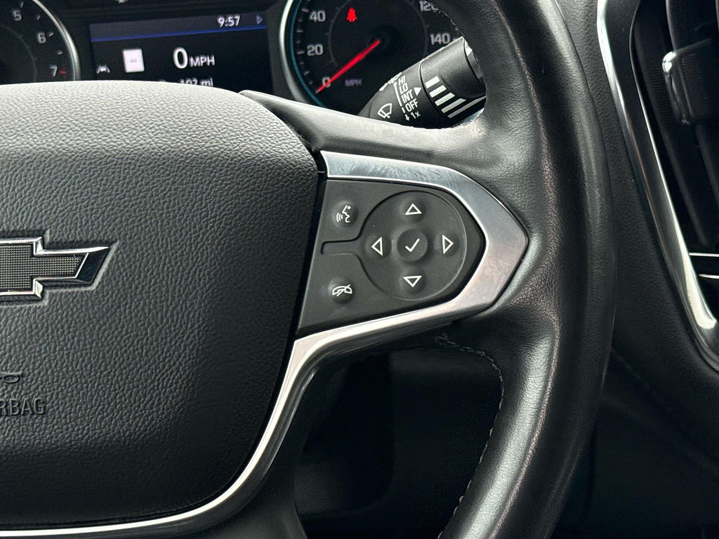 Used 2023 Chevrolet Traverse RS AWD/4WD image 19