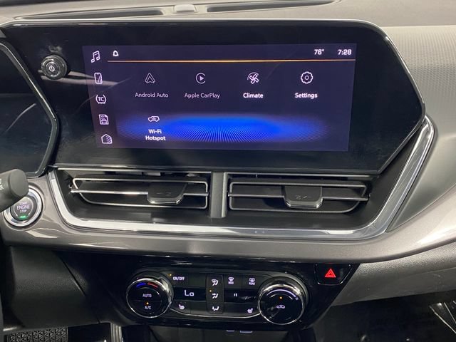 Used 2025 Chevrolet Trax ACTIV w/ Driver Confidence Package FWD image 20