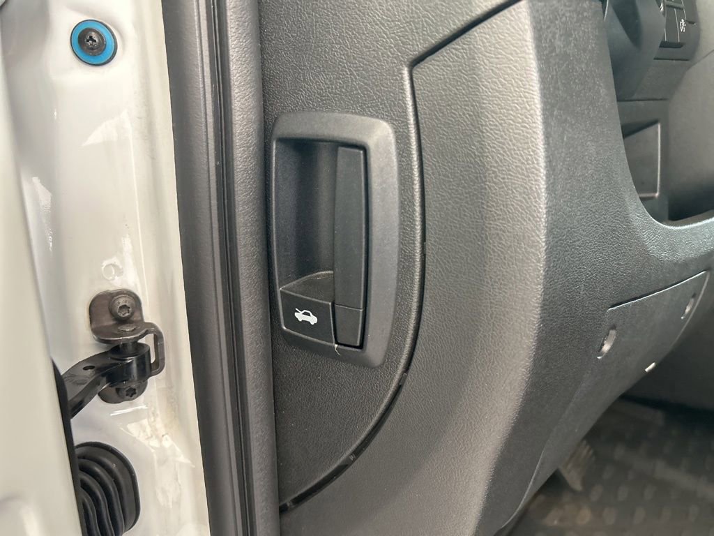 Used 2025 RAM ProMaster 2500 w/ Convenience Group FWD image 39