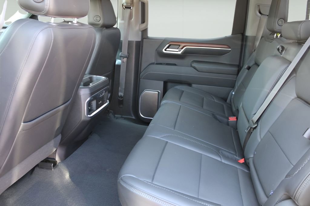 Used 2023 GMC Sierra 1500 Denali w/ Denali Reserve Package AWD/4WD image 19