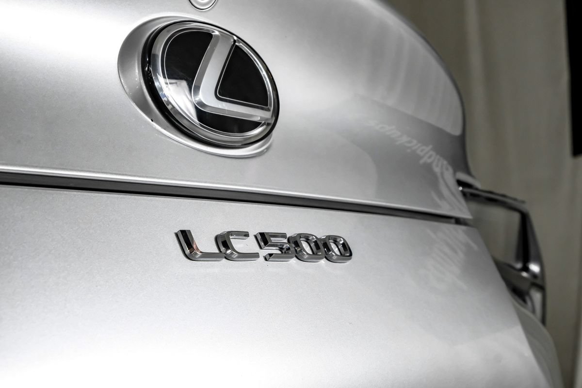 Used 2021 Lexus LC 500 Convertible w/ Touring Package RWD image 43