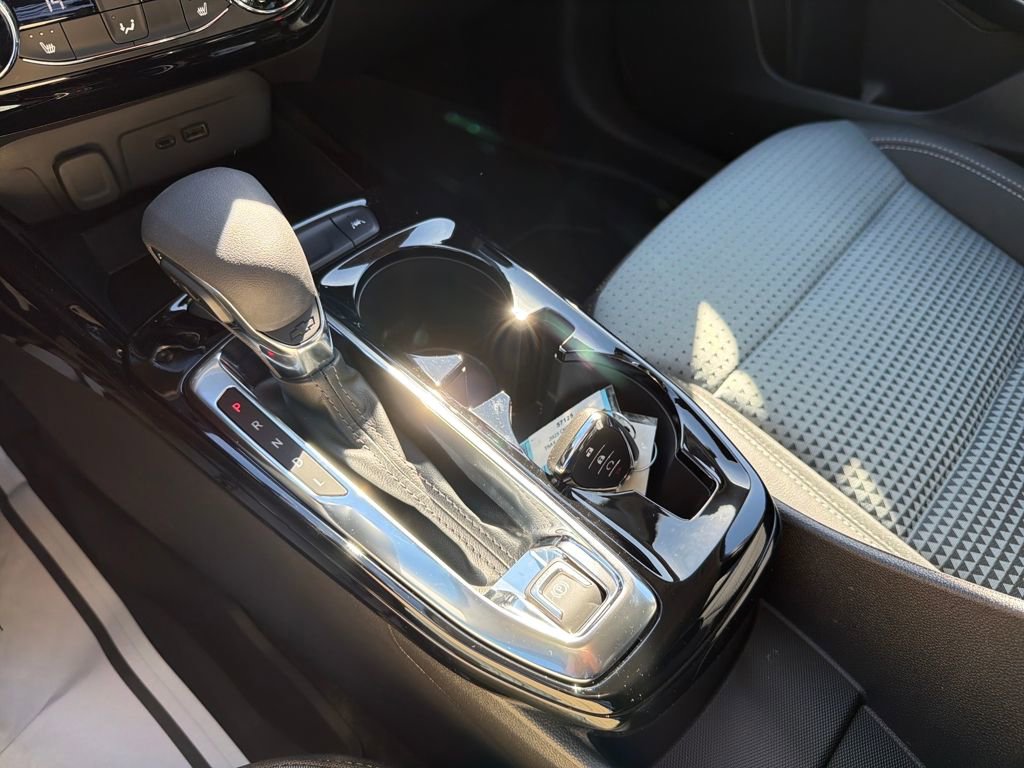 New 2025 Chevrolet Trax LT w/ Driver Confidence Package image 23