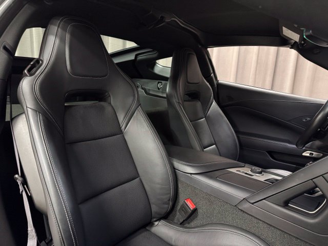 Used 2015 Chevrolet Corvette Stingray Coupe w/ ZF1 Appearance Package RWD image 10