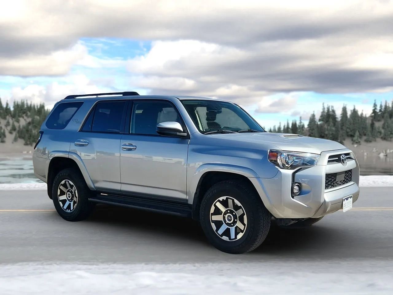 Used 2024 Toyota 4Runner TRD Off-Road image 8