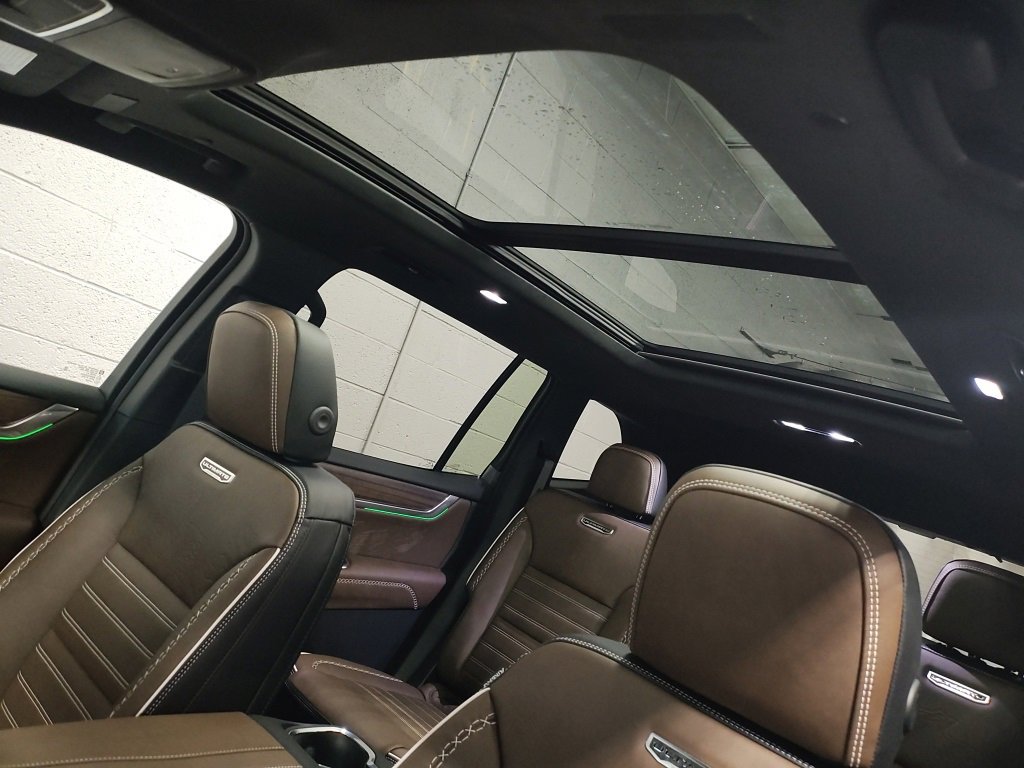 New 2026 GMC Acadia Denali Ultimate w/ LPO, Floor Liner Package image 26