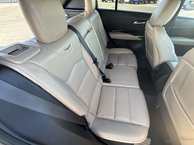 Certified 2024 Cadillac XT4 Luxury image 28