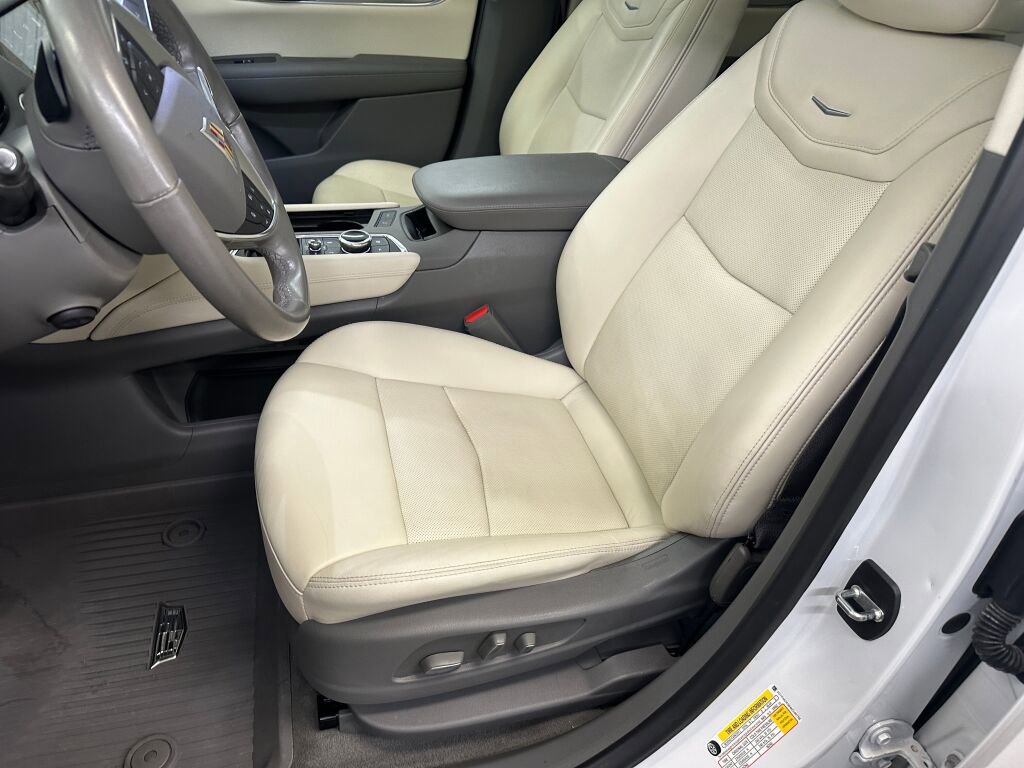 Certified 2021 Cadillac XT5 Premium Luxury image 7