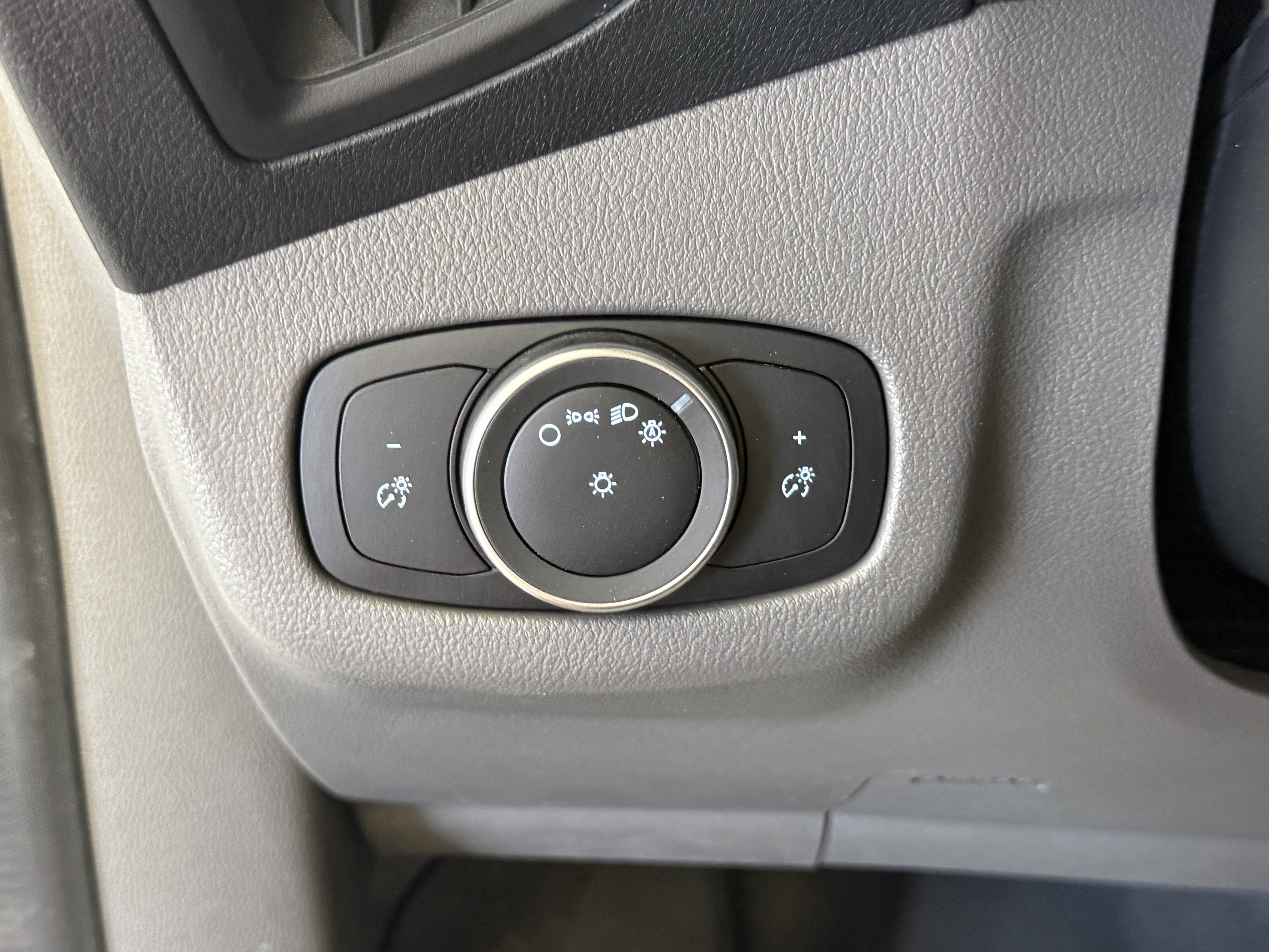 Certified 2023 Ford Transit Connect XL FWD image 21
