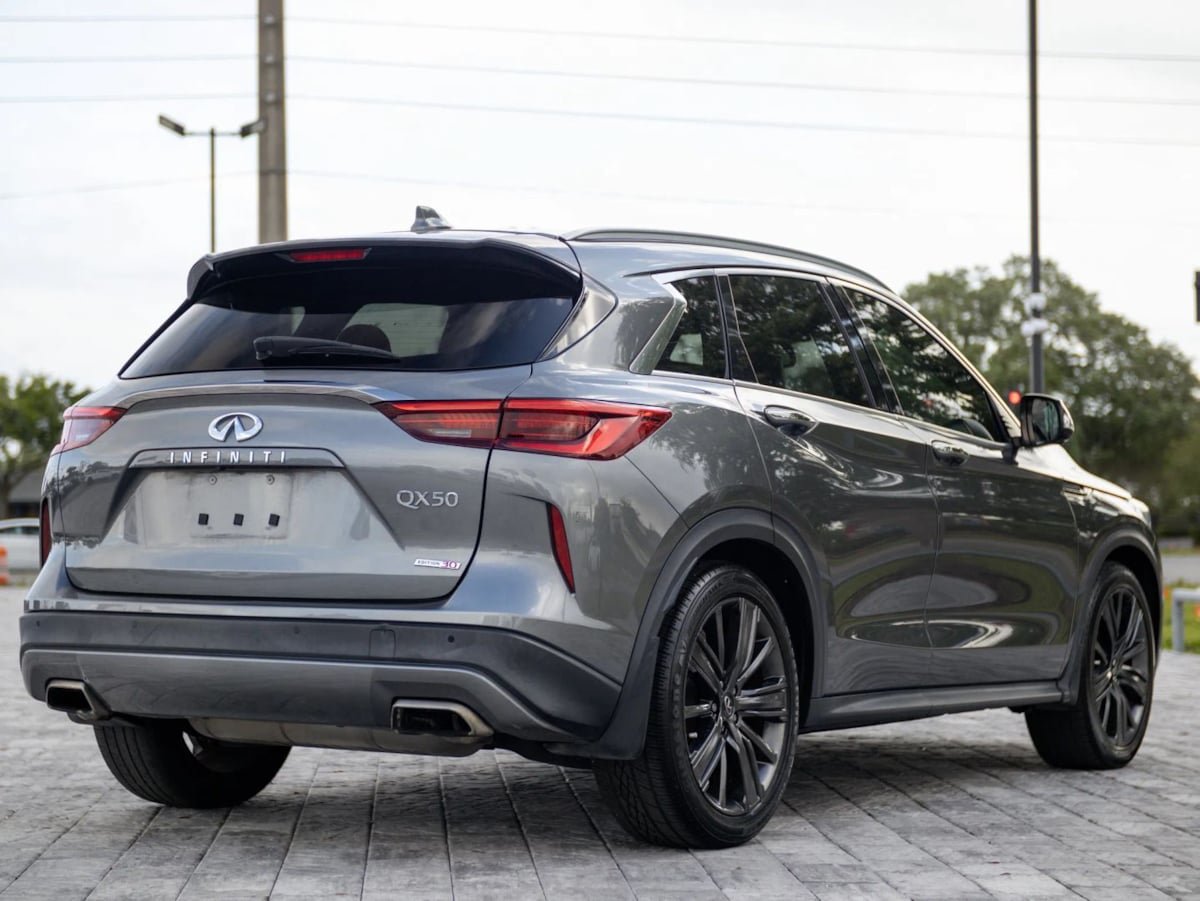 Used 2020 INFINITI QX50 Essential w/ Edition 30 Package FWD image 14