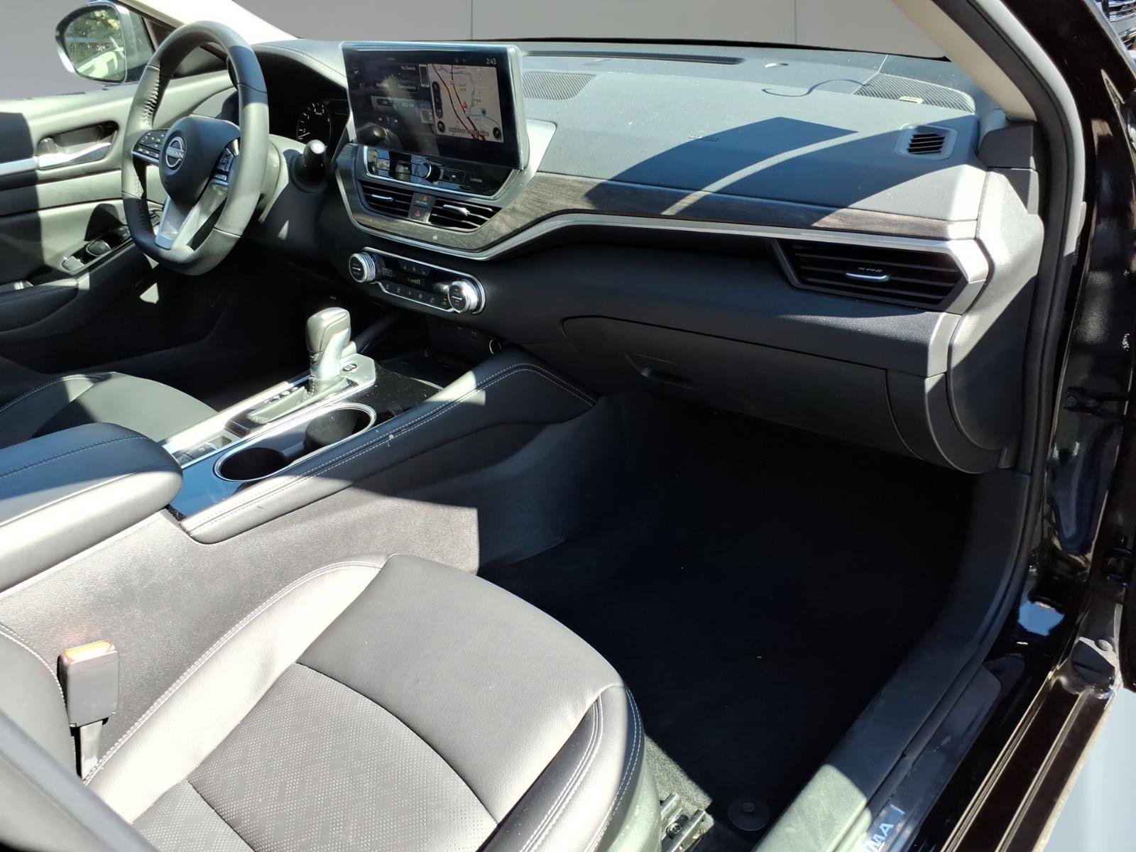 Used 2025 Nissan Altima 2.5 SL image 8