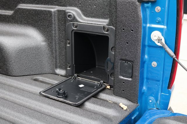 New 2025 Ford Maverick Lariat w/ Black Appearance Package image 31