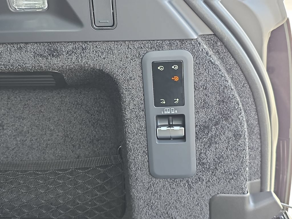 New 2026 Land Rover Range Rover SE AWD/4WD image 15