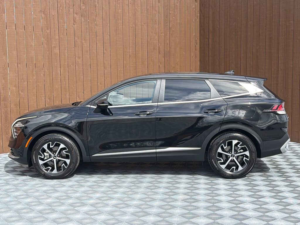 Used 2024 Kia Sportage EX image 14