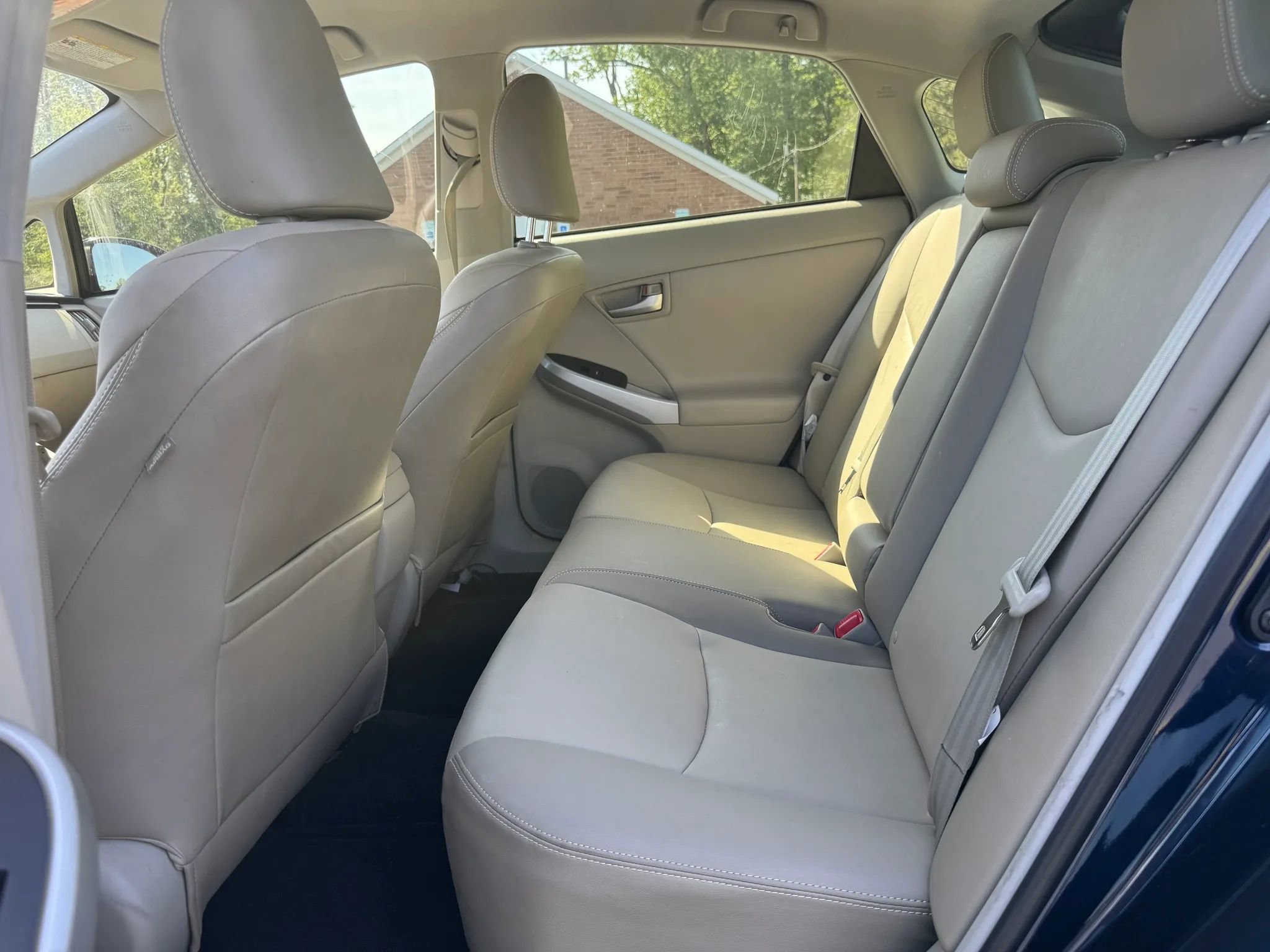 Used 2014 Toyota Prius Four FWD image 16