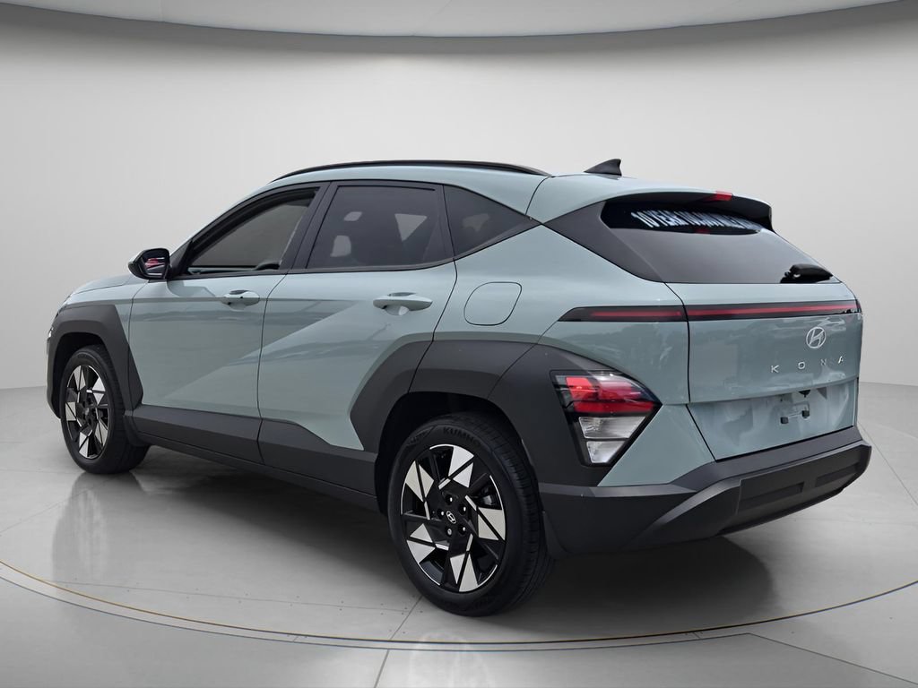 Certified 2024 Hyundai Kona SEL FWD image 7