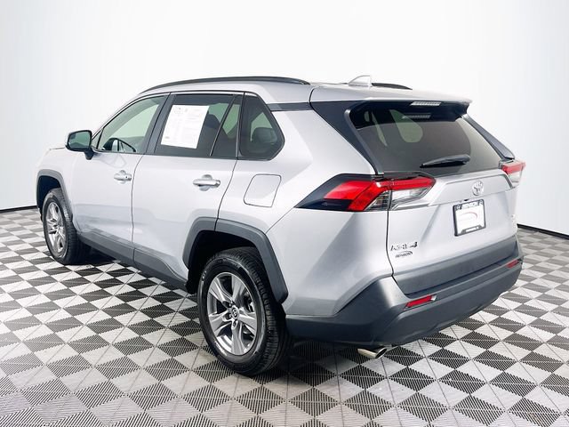 Used 2023 Toyota RAV4 XLE AWD/4WD image 6