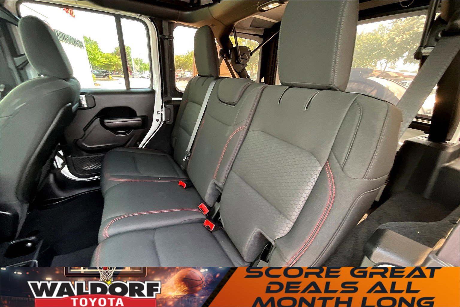 Used 2021 Jeep Wrangler Unlimited Rubicon image 30