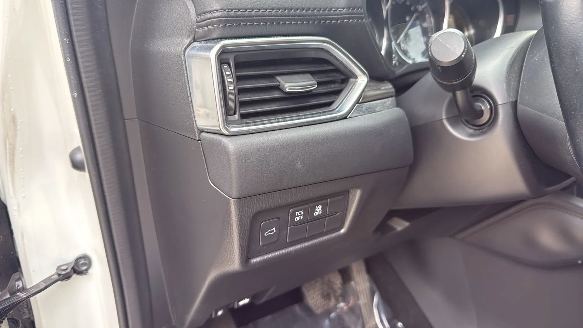 Used 2017 MAZDA CX-5 Grand Touring w/ Premium Package image 32