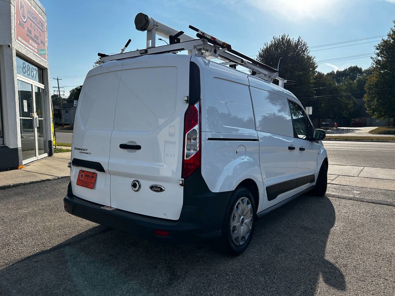 Used 2014 Ford Transit Connect XL image 4