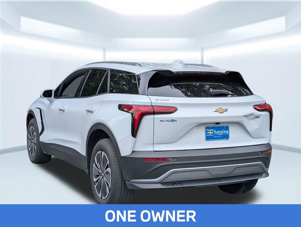 Used 2024 Chevrolet Blazer EV LT AWD/4WD image 4