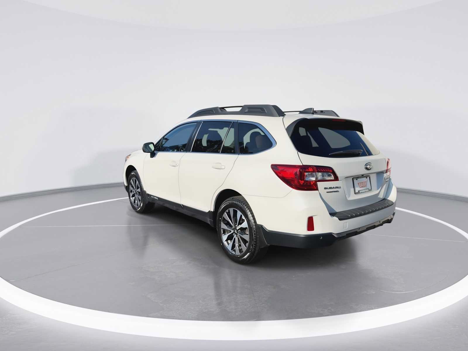 Used 2017 Subaru Outback 3.6R Limited AWD/4WD image 6