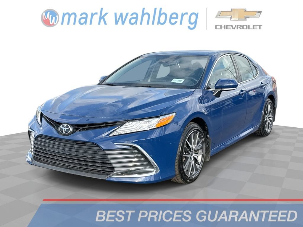 Used 2024 Toyota Camry XLE w/ Cold Weather Package image 1