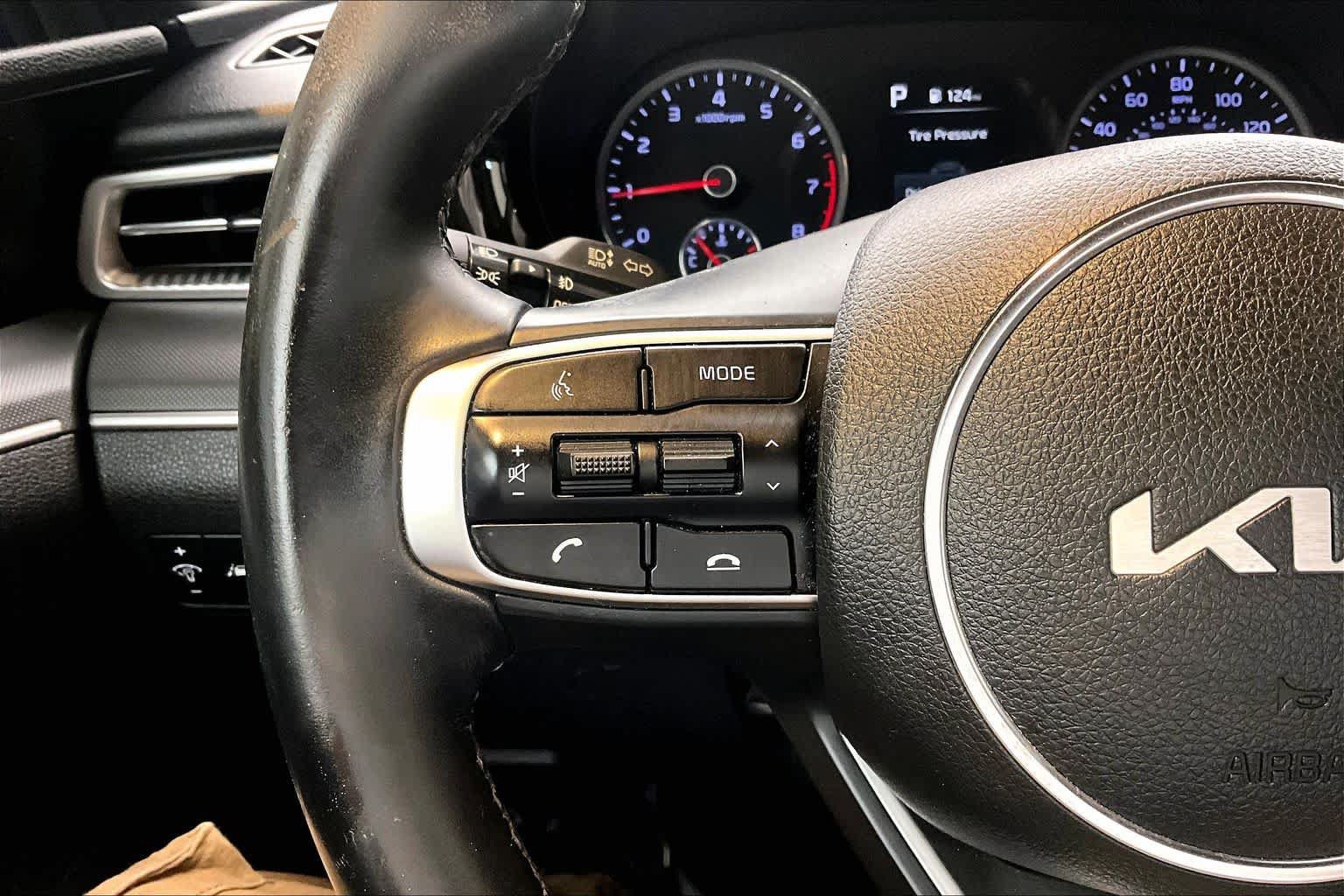 Used 2022 Kia K5 GT-Line FWD image 23