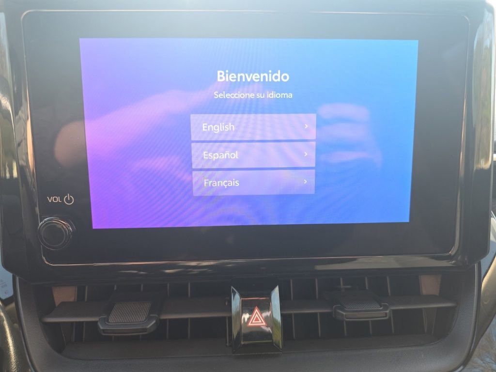 Used 2024 Toyota Corolla LE image 27