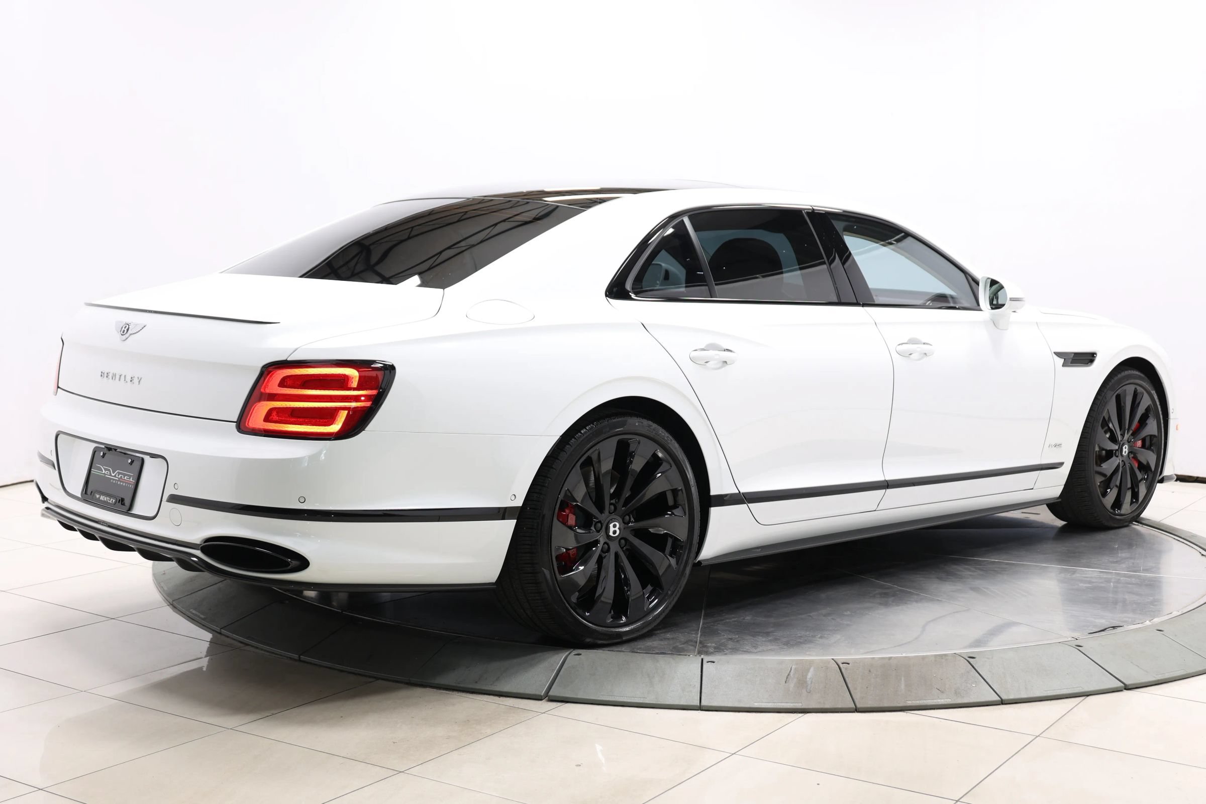 Used 2022 Bentley Flying Spur W12 AWD/4WD image 5