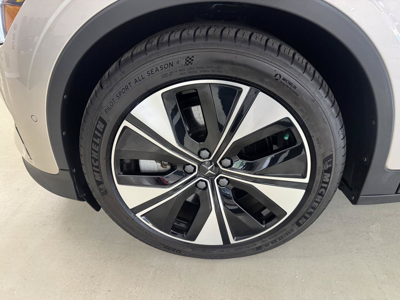 Used 2024 Polestar Polestar 2 AWD/4WD image 28