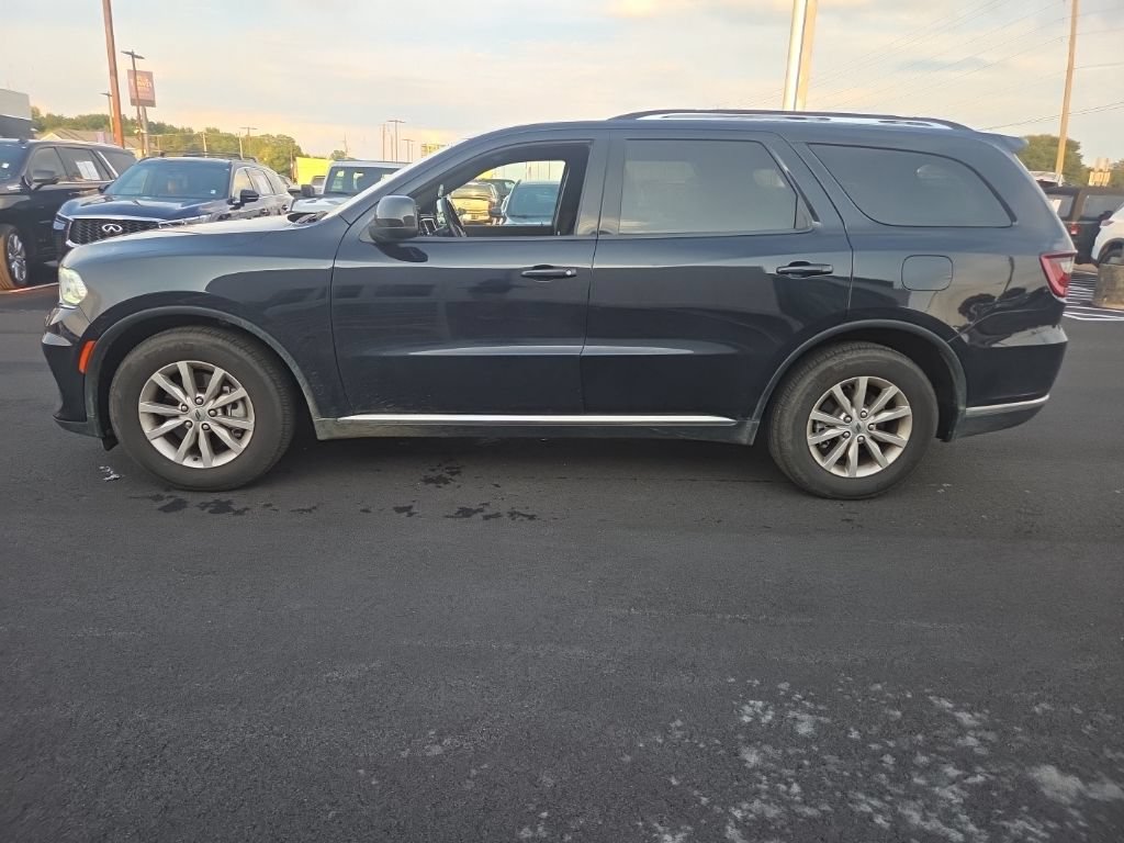 Used 2024 Dodge Durango SXT w/ 3rd Row Seating Group RWD image 7