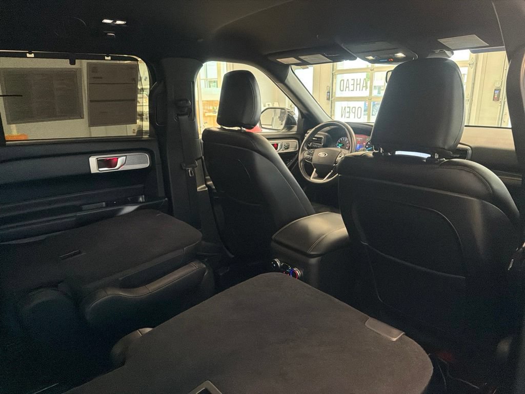 Certified 2020 Ford Explorer Limited w/ Hybrid Equipment Group 310A AWD/4WD image 73